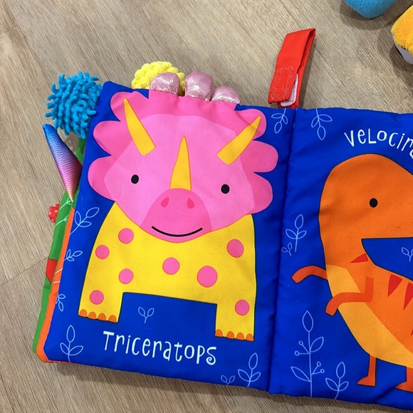 Baby toys bundle - Picture 2 of 5